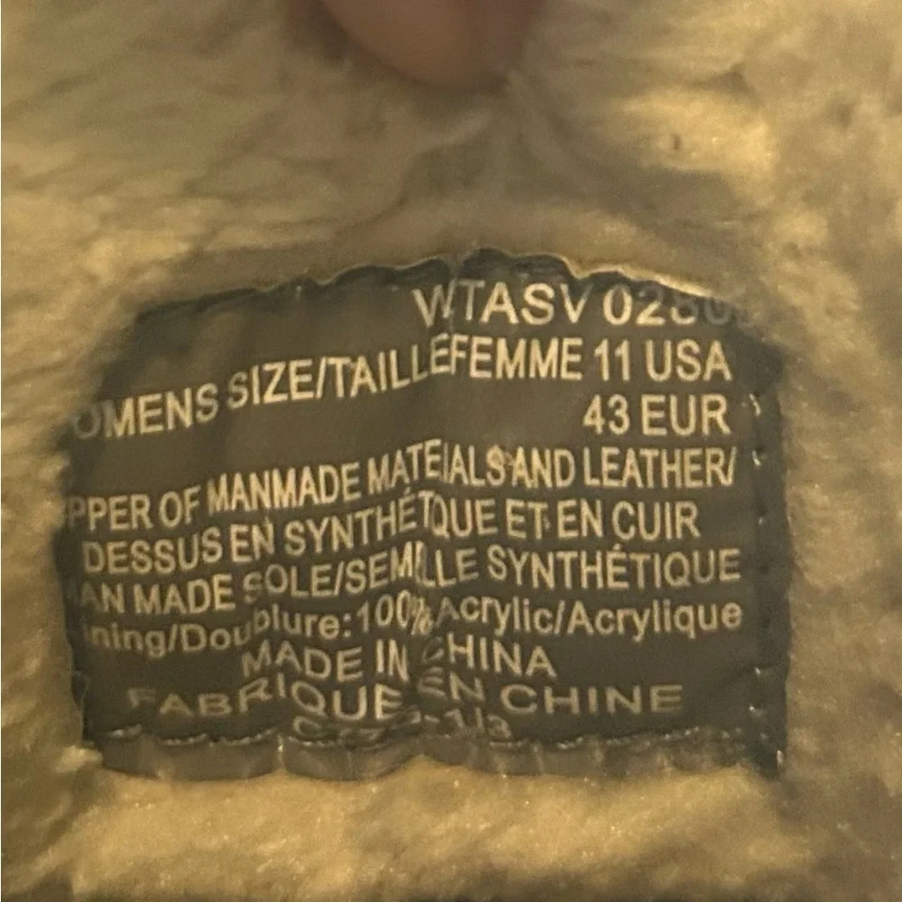 Lugz boots fur